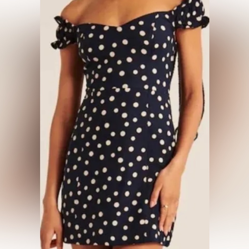Dark Navy Blue and White Abercrombie and Fitch Mini-Dress